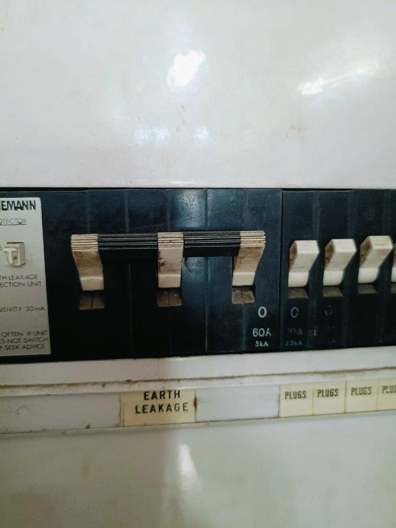 To Let commercial Property for Rent in Halfway House Gauteng