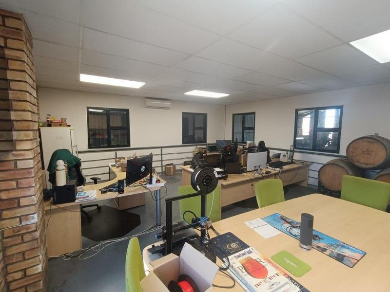 To Let commercial Property for Rent in Princess A H Gauteng