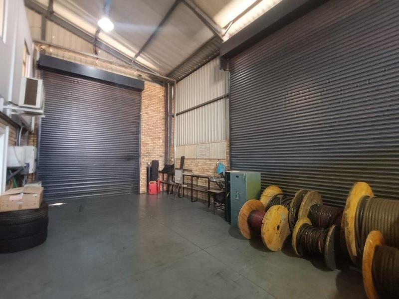 To Let commercial Property for Rent in Princess A H Gauteng