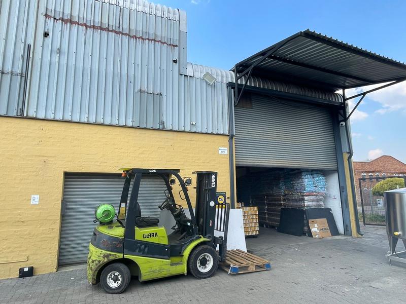 To Let commercial Property for Rent in Hennopspark Gauteng