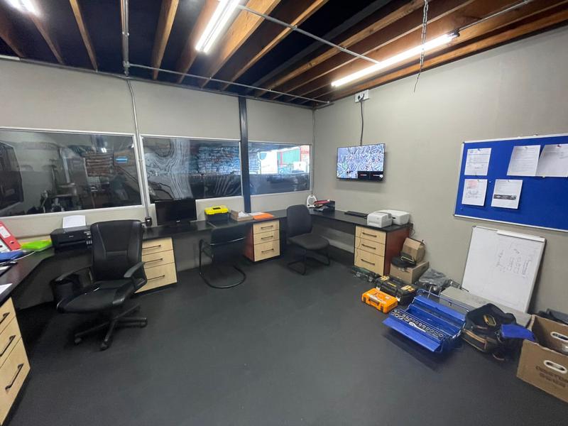 To Let commercial Property for Rent in Hennopspark Gauteng