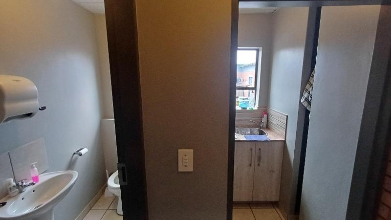 To Let commercial Property for Rent in Hennopspark Gauteng