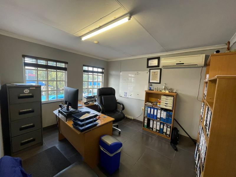 To Let commercial Property for Rent in Hennopspark Gauteng