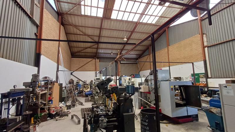 To Let commercial Property for Rent in Rooihuiskraal Gauteng