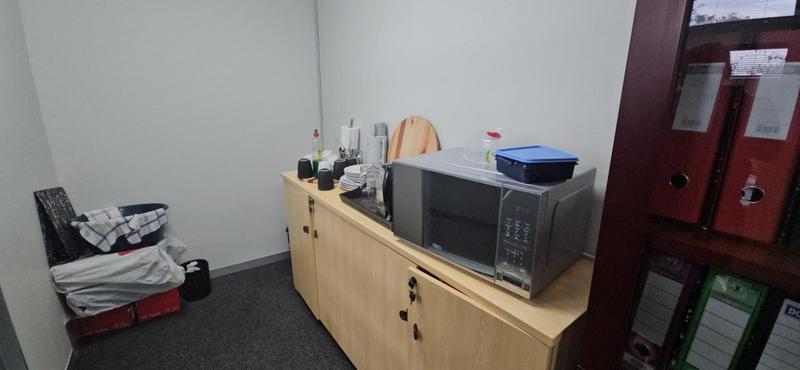 To Let commercial Property for Rent in Midridge Park Gauteng