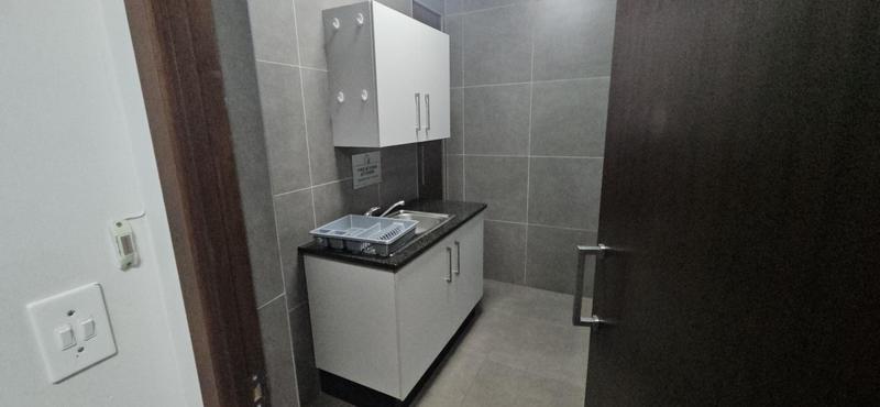 To Let commercial Property for Rent in Midridge Park Gauteng