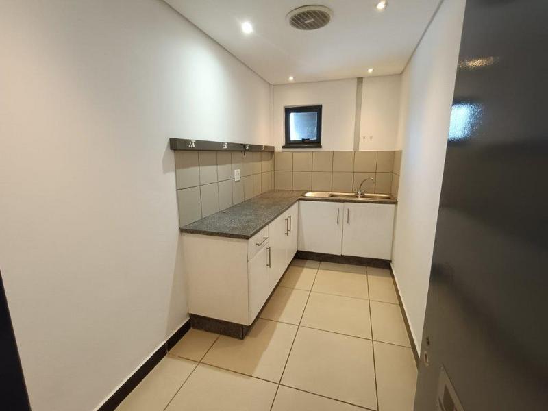 To Let commercial Property for Rent in Randjespark Gauteng