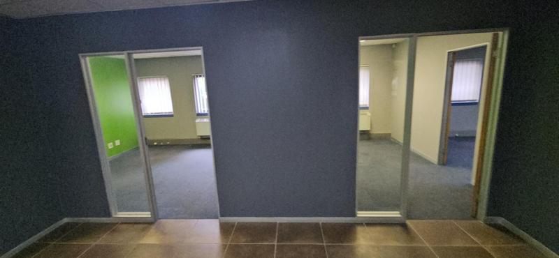 To Let commercial Property for Rent in Randjespark Gauteng