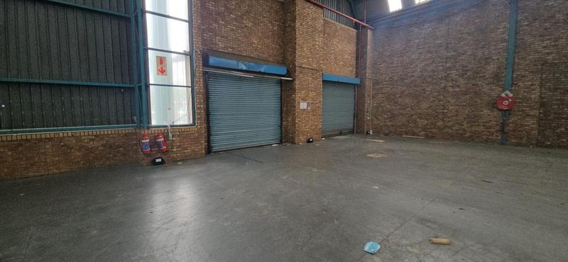 To Let commercial Property for Rent in Randjespark Gauteng