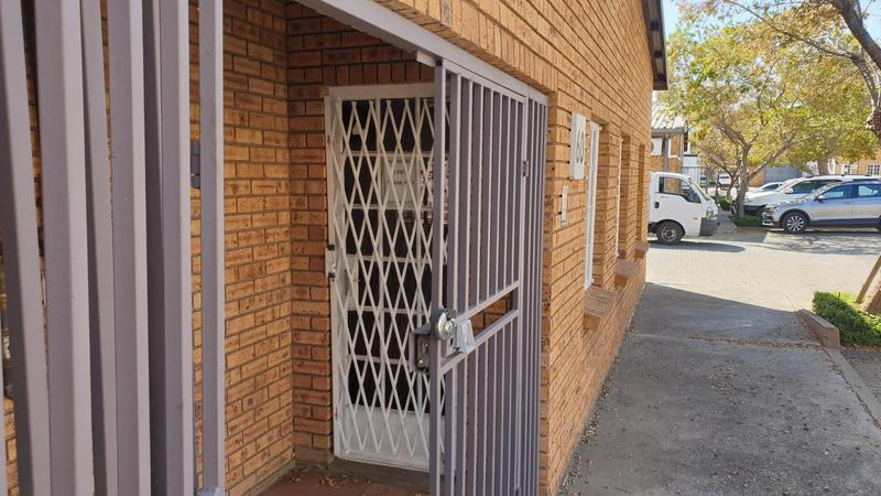 To Let commercial Property for Rent in Silvertondale Gauteng