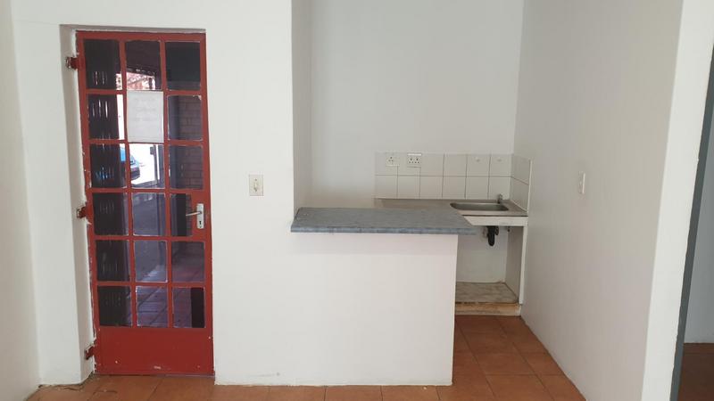 To Let commercial Property for Rent in Silvertondale Gauteng