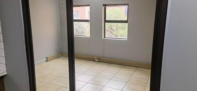 To Let commercial Property for Rent in N4 Gateway Industrial Park Gauteng