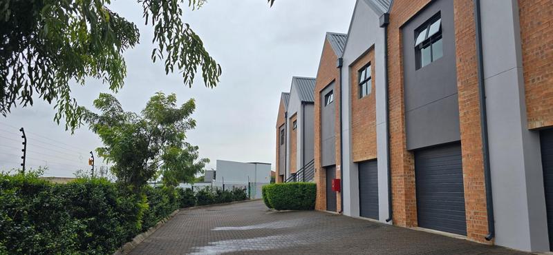 To Let 2 Bedroom Property for Rent in Olympus AH Gauteng