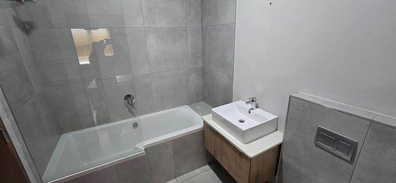 To Let 2 Bedroom Property for Rent in Olympus AH Gauteng