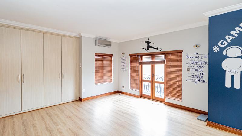 5 Bedroom Property for Sale in Irene Glen Estate Gauteng