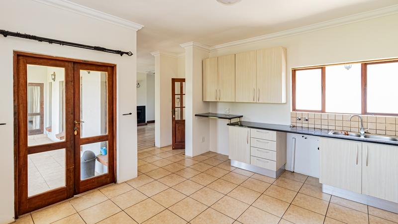 5 Bedroom Property for Sale in Irene Glen Estate Gauteng