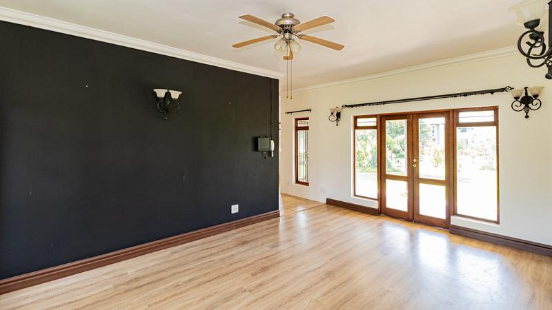 5 Bedroom Property for Sale in Irene Glen Estate Gauteng