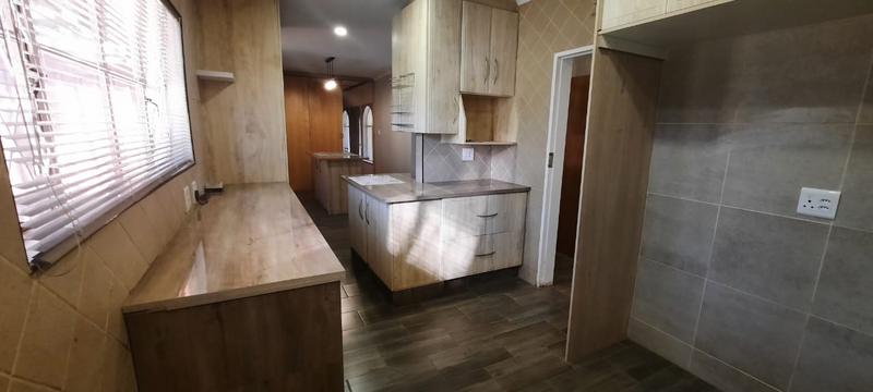 To Let 3 Bedroom Property for Rent in Pierre Van Ryneveld Gauteng