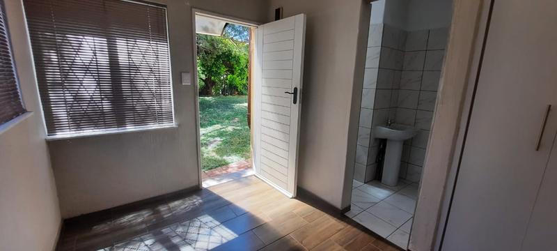 To Let 3 Bedroom Property for Rent in Pierre Van Ryneveld Gauteng