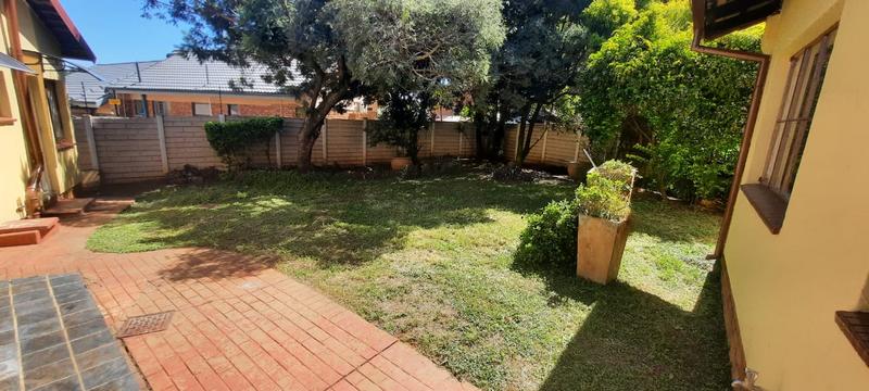 To Let 3 Bedroom Property for Rent in Pierre Van Ryneveld Gauteng