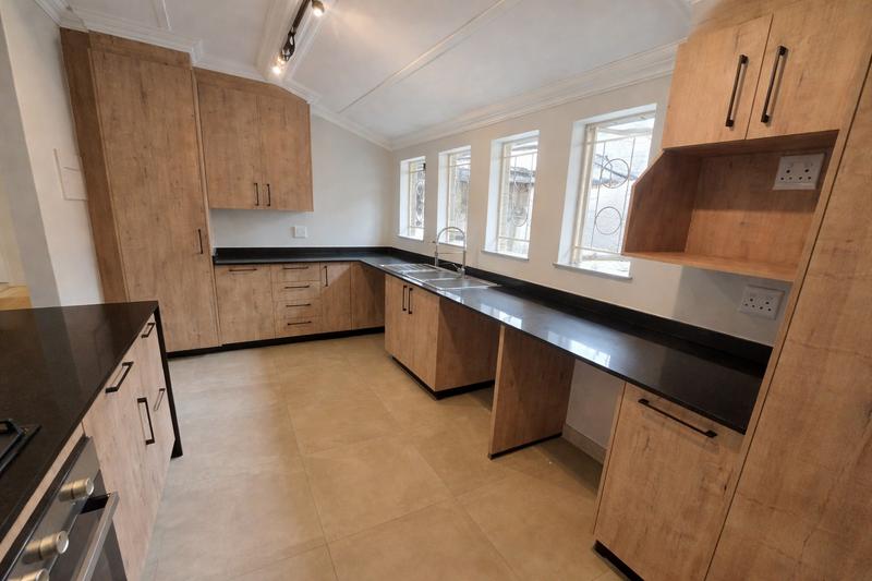 To Let 3 Bedroom Property for Rent in Brooklyn Gauteng