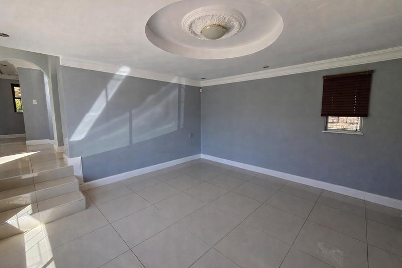 To Let 4 Bedroom Property for Rent in Moreleta Park Gauteng