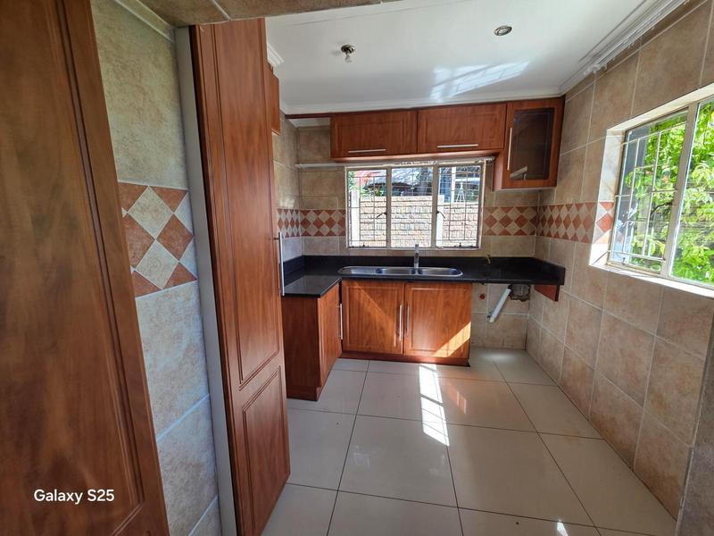 To Let 4 Bedroom Property for Rent in Moreleta Park Gauteng