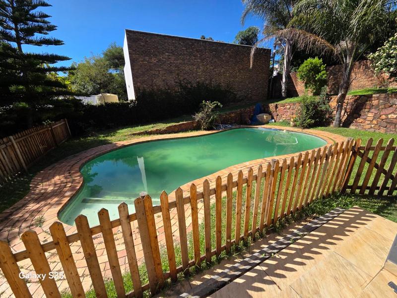 To Let 4 Bedroom Property for Rent in Moreleta Park Gauteng