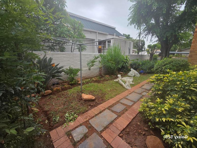 To Let 3 Bedroom Property for Rent in Nieuw Muckleneuk Gauteng