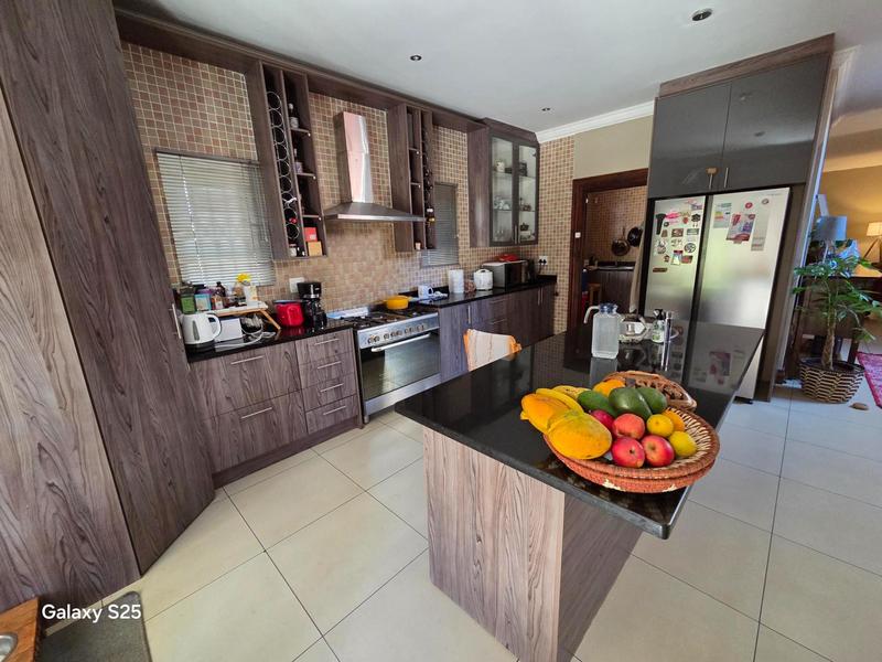 To Let 4 Bedroom Property for Rent in Waterkloof Ridge Gauteng