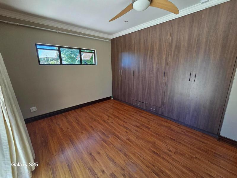 To Let 4 Bedroom Property for Rent in Waterkloof Ridge Gauteng