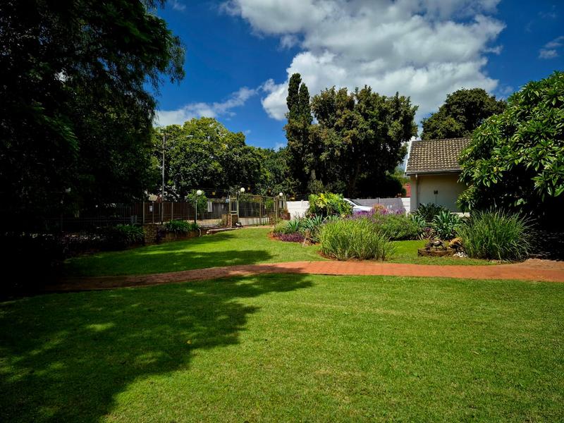 5 Bedroom Property for Sale in Lyttelton Gauteng