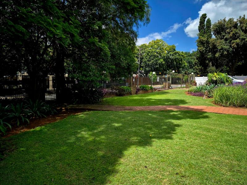 5 Bedroom Property for Sale in Lyttelton Gauteng