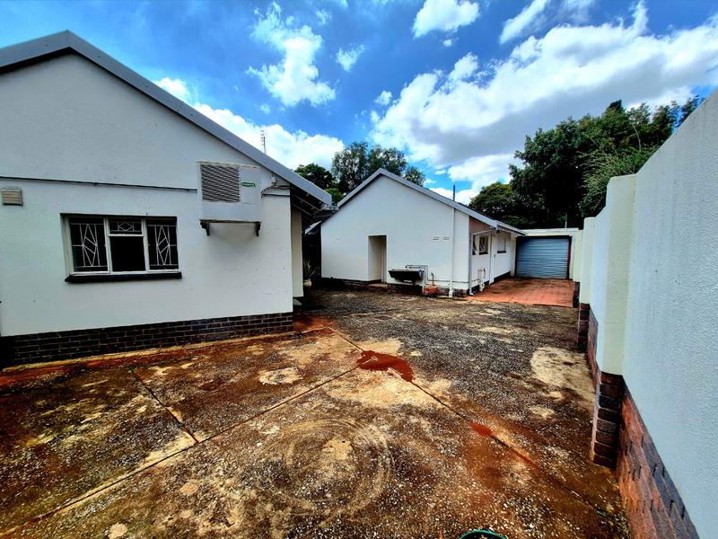 5 Bedroom Property for Sale in Lyttelton Gauteng