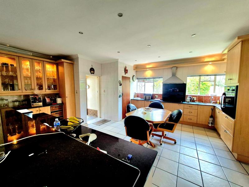 5 Bedroom Property for Sale in Lyttelton Gauteng