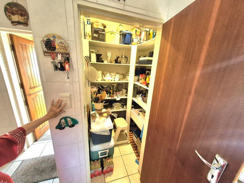 5 Bedroom Property for Sale in Lyttelton Gauteng