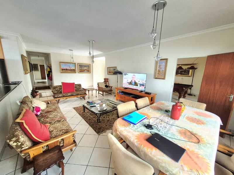 5 Bedroom Property for Sale in Lyttelton Gauteng
