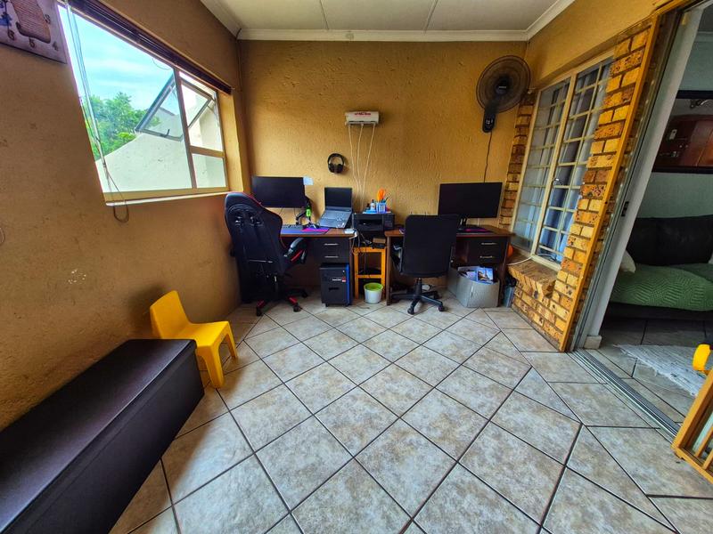 2 Bedroom Property for Sale in Celtisdal Gauteng