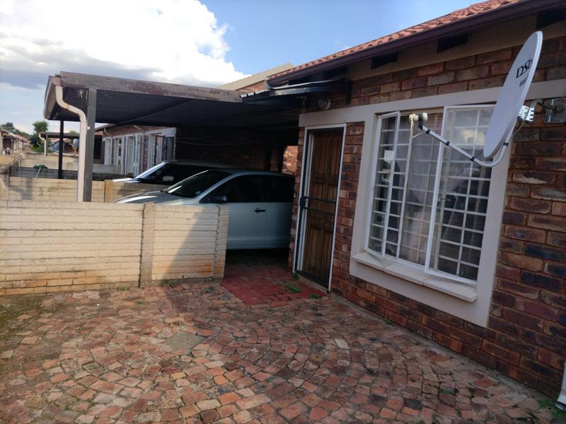 2 Bedroom Property for Sale in The Orchards Gauteng