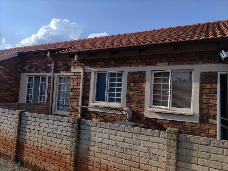 2 Bedroom Property for Sale in The Orchards Gauteng