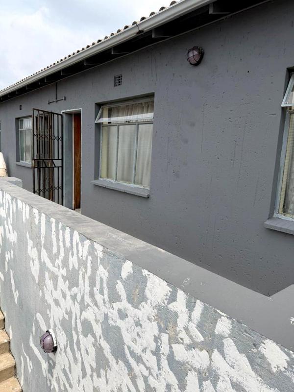 To Let 0 Bedroom Property for Rent in Fleurhof Gauteng