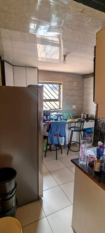 To Let 2 Bedroom Property for Rent in Meadowlands Gauteng