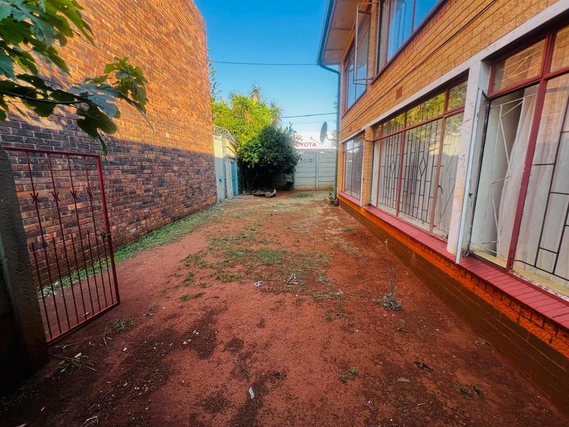 To Let 2 Bedroom Property for Rent in Westonaria Gauteng