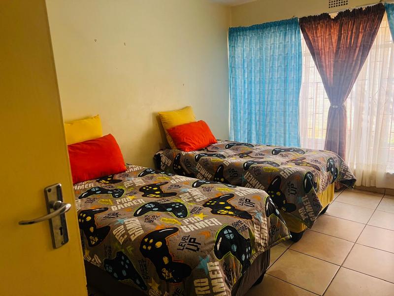 To Let 2 Bedroom Property for Rent in Westonaria Gauteng