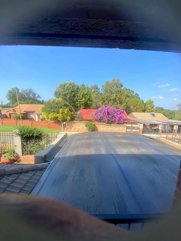 5 Bedroom Property for Sale in Eldorado Park Gauteng