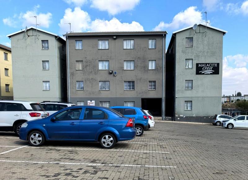 2 Bedroom Property for Sale in Fleurhof Gauteng