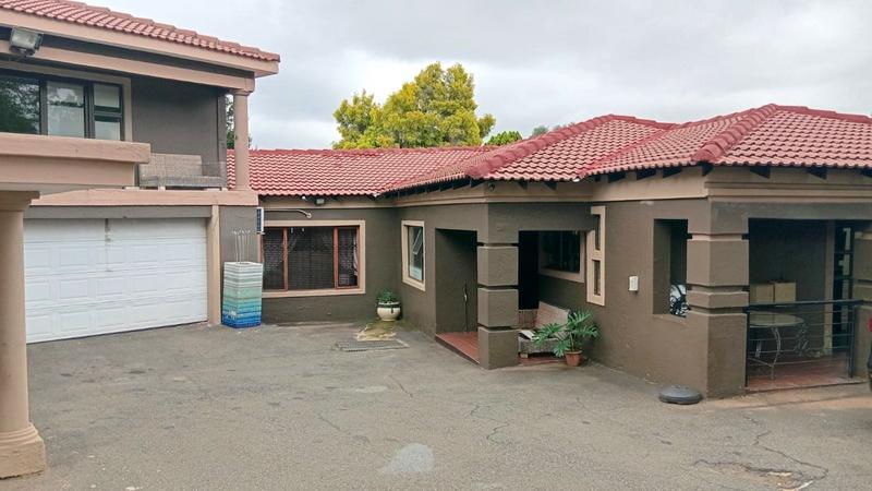 3 Bedroom Property for Sale in Meredale Gauteng