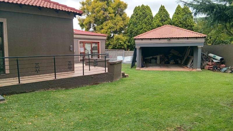 3 Bedroom Property for Sale in Meredale Gauteng