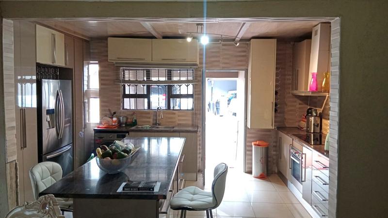 3 Bedroom Property for Sale in Meredale Gauteng
