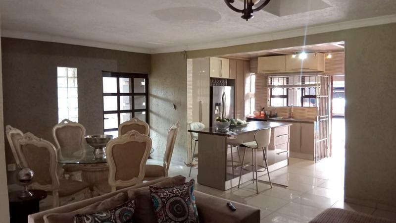 3 Bedroom Property for Sale in Meredale Gauteng
